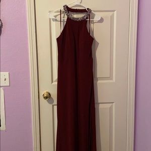 NEVER WORN BEFORE Maroon long dress with slit